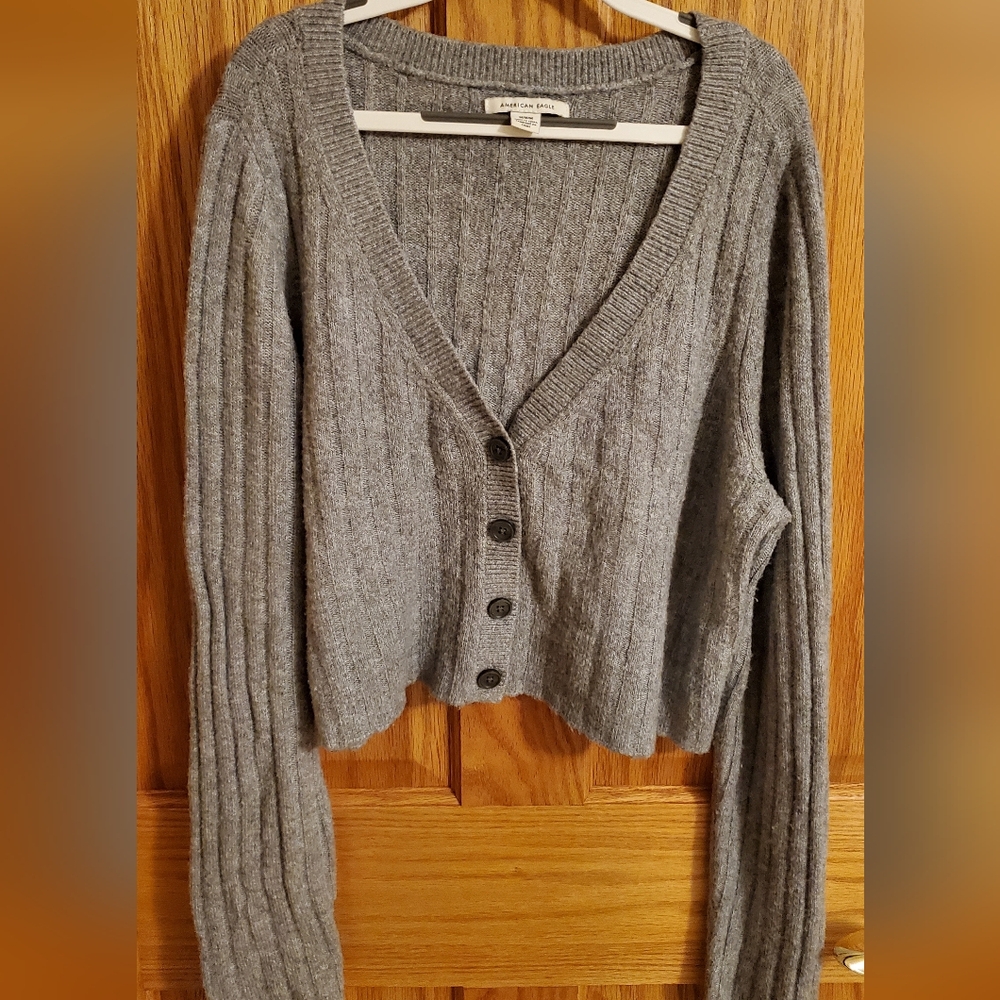 American Eagle Sweater